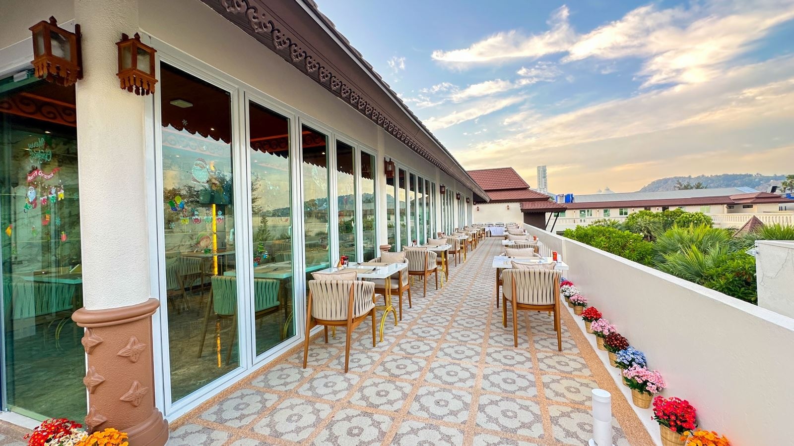 restaurants-restaurant